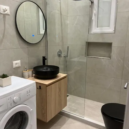 Lejlighed Cozy Near Us Embassy In *