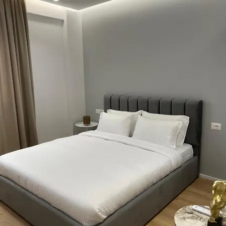 Cozy Near Us Embassy In Apartment